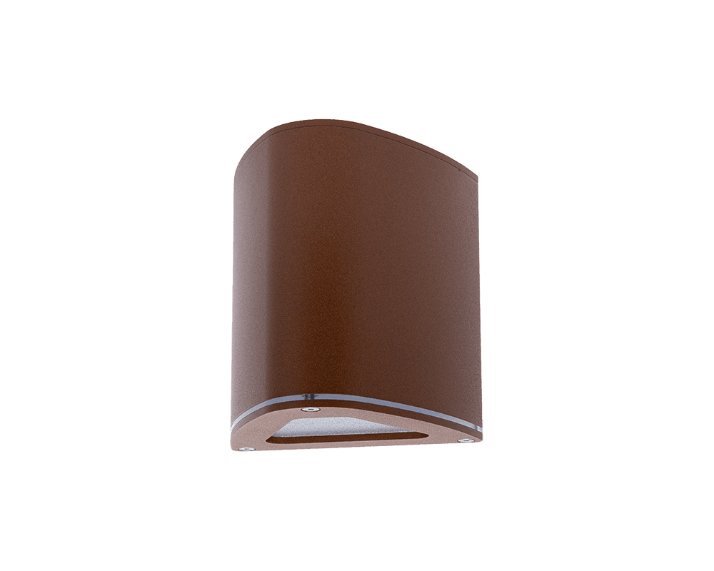 Trius I Rusten brun utendørslampe Fra Westal - Utstyrt med trykkutjevningsventil for å hindre kondens i armaturet.