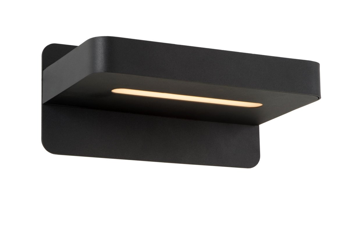 Atkin 25cm Svart vegglampe Fra Lucide - Veggplaten i h&oslash;ykvalitets st&aring;l monteres enkelt p&aring;; veggen, og lyskilden er subtilt skjult, men gir et klart og varmt lys som passer til ethvert rom.