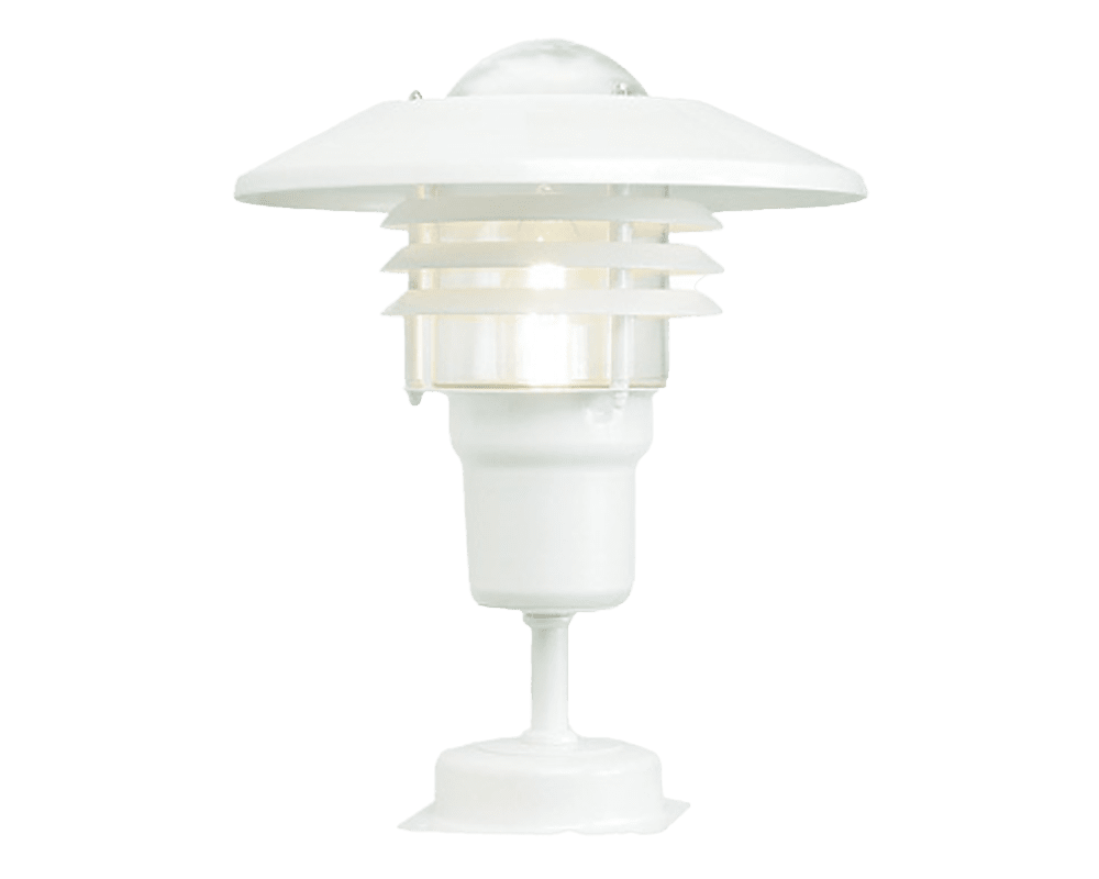 Tellus 33cm Hvit Fra Westal - Armaturen er egnet for utendørs bruk med IP44-klassifisering og er utstyrt med en E27-sokkel.