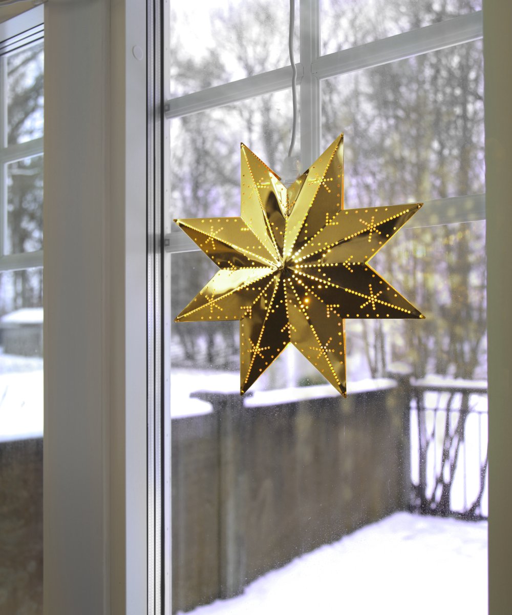 Classic Ø28 Messing Fra Star Trading - Herlige adventsstjerner som sprer herlig julestemning i huset.