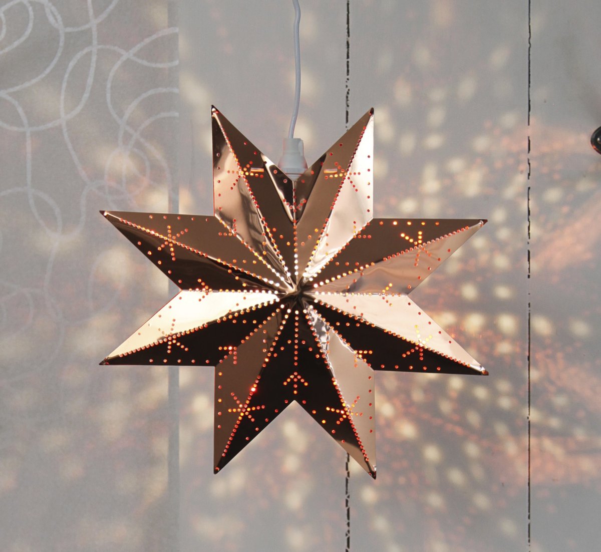 Classic Ø28 Kopper Fra Star Trading - Herlige adventsstjerner som sprer herlig julestemning i huset.