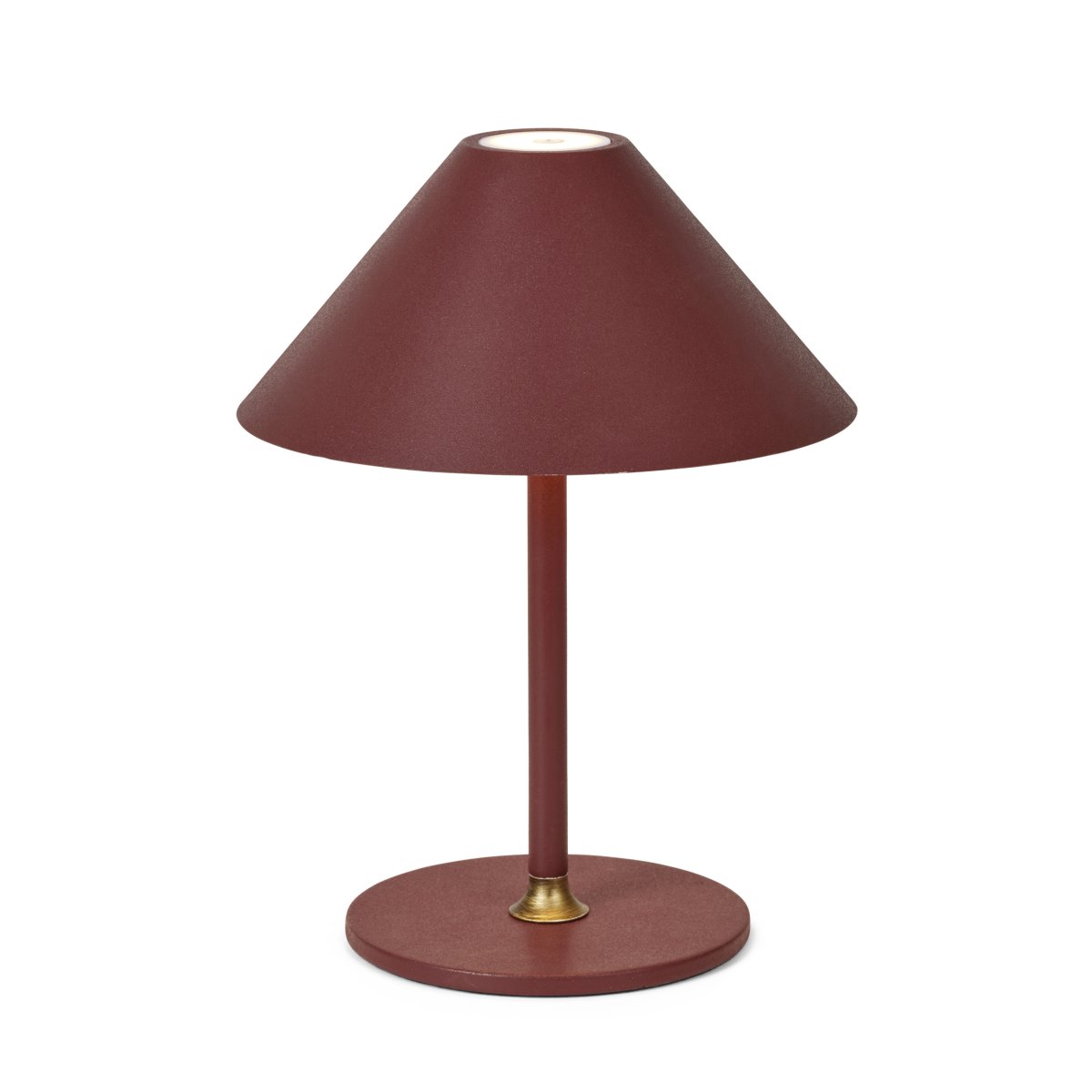 Hygge 25cm Bordeaux bærbar Fra Halo Design - Den er IP54-klassifisert, noe som gjør den egnet for både innendørs og utendørs bruk (den bør imidlertid oppbevares og lades innendørs).