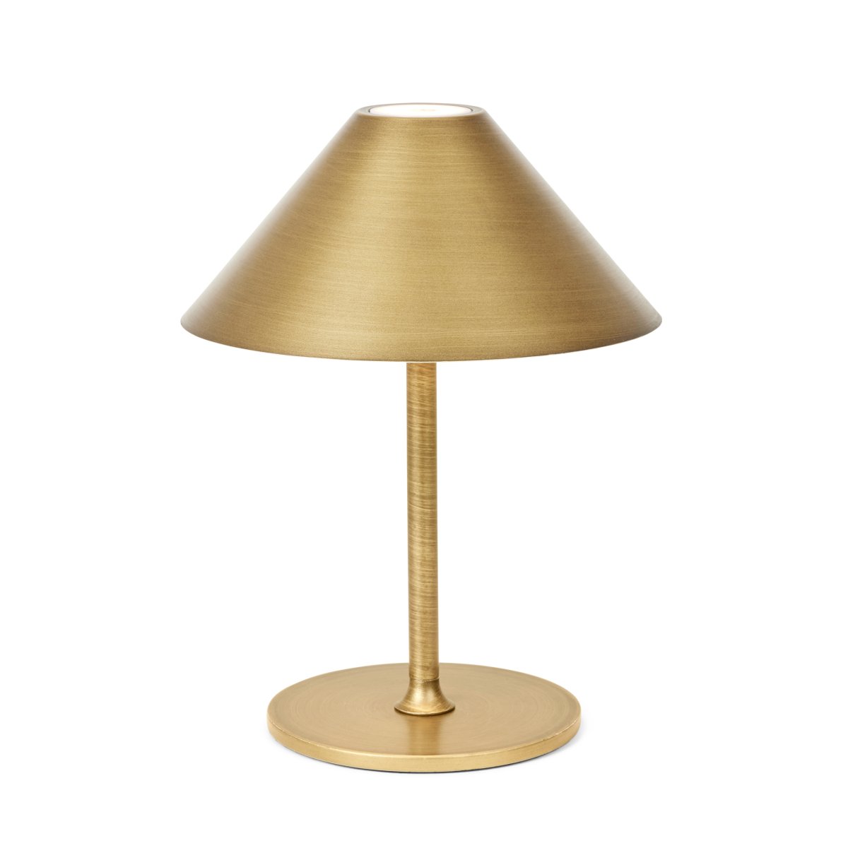 Hygge 25cm Antikk messing bærbar Fra Halo Design - Den er IP54-klassifisert, noe som gj&oslash;r den egnet for b&aring;de innend&oslash;rs og utend&oslash;rs bruk (den b&oslash;r imidlertid oppbevares og lades innend&oslash;rs).