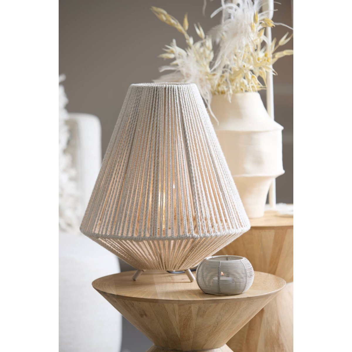 Felida 40cm Kremet hvit bordlampe Fra Light & Living - 