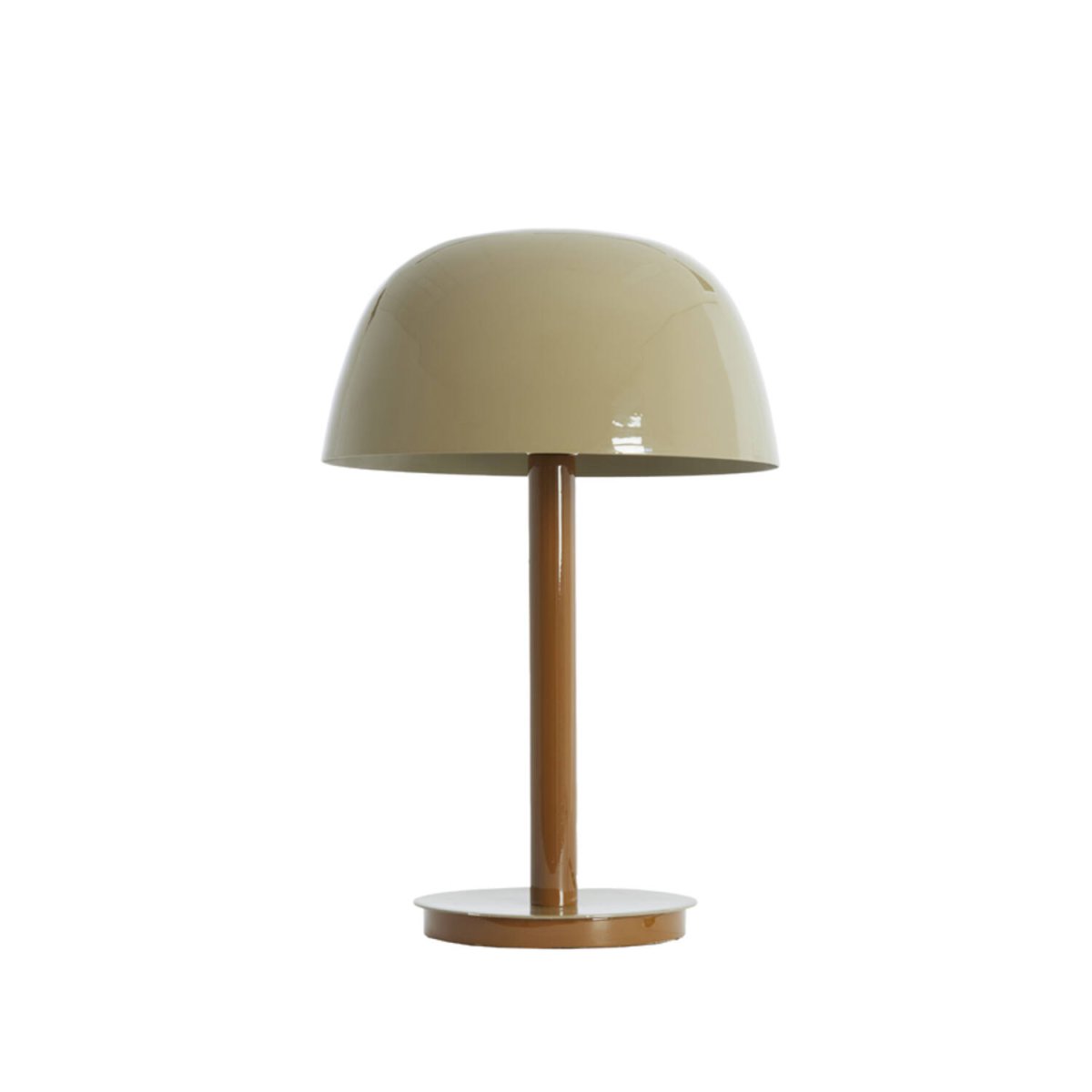 Marivet 48cm Brun bordlampe Fra Light & Living - Den minimalistiske formen og den skinnende overflaten gir et moderne og elegant inntrykk som passer like godt i stuen som p&aring; skrivebordet eller nattbordet.