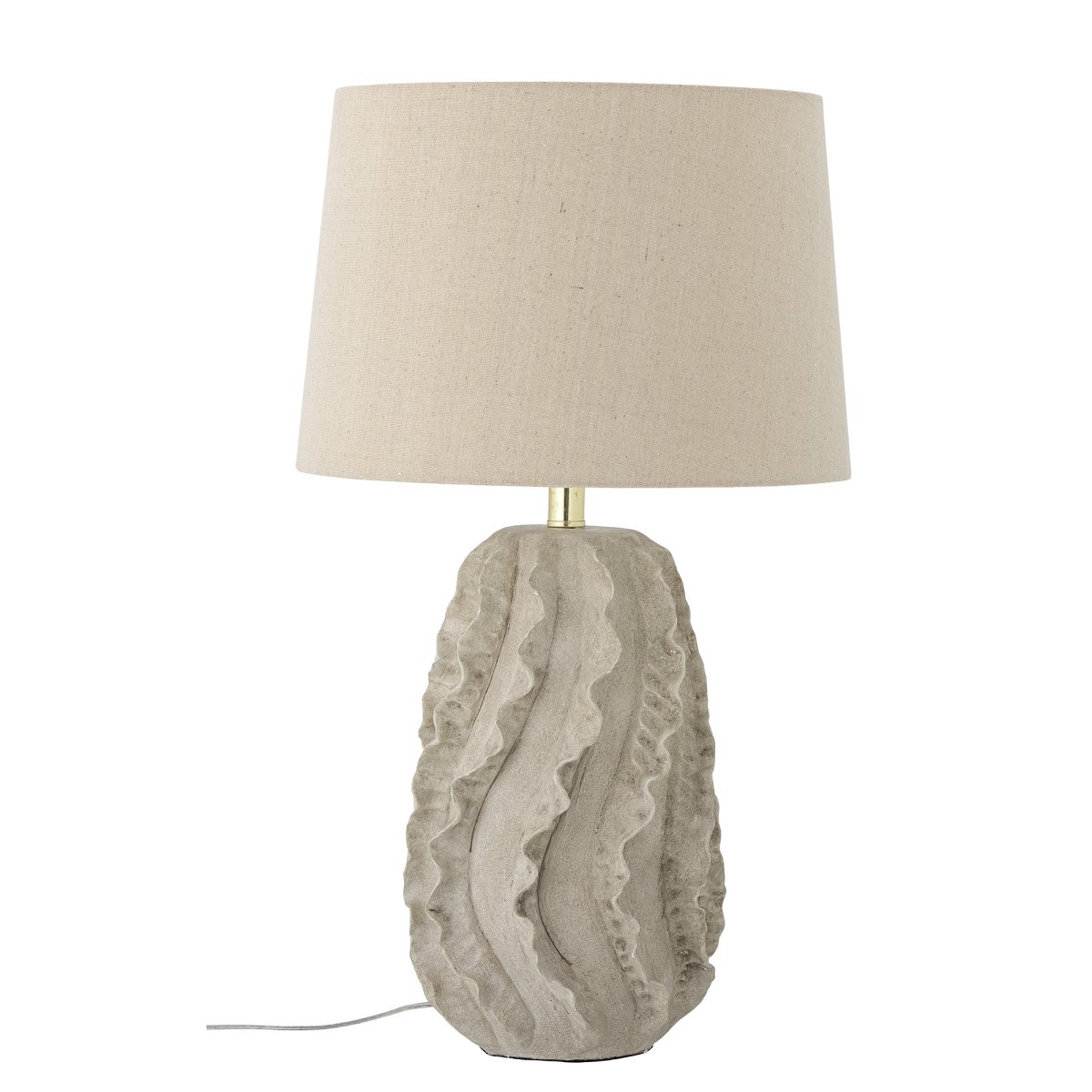 Natika 64cm Beige bordlampe Fra Bloomingville - Lampefoten er h&aring;ndlaget i terrakotta og designet med inspirasjon fra sj&oslash;koraller, malt i en lys, naturlig tone som gir en myk og organisk f&oslash;lelse.