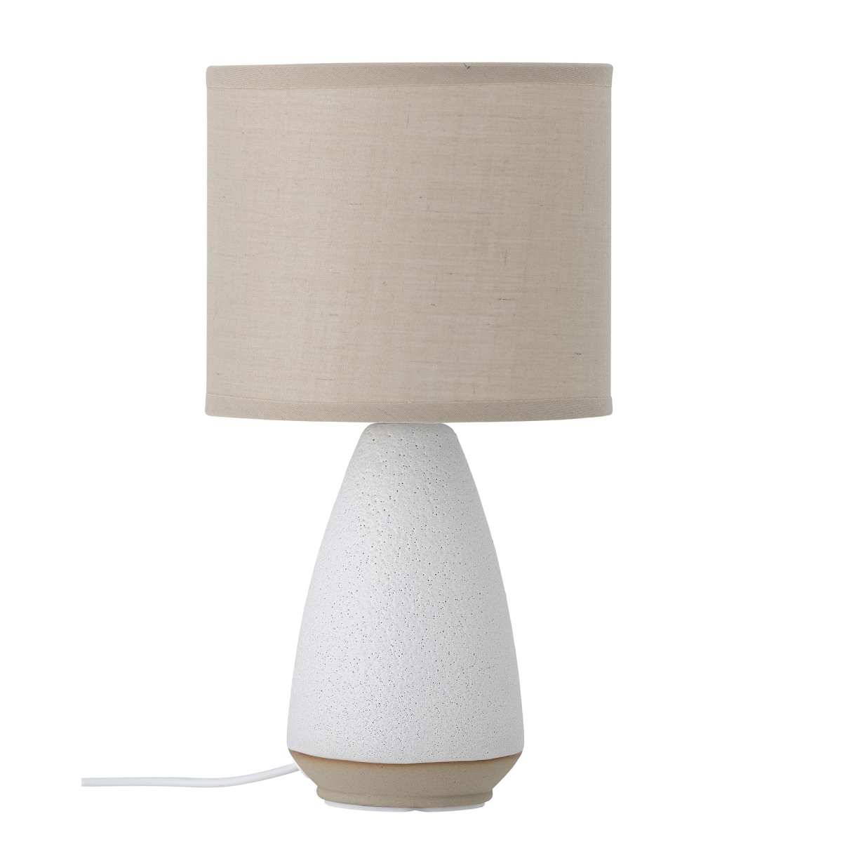 Paprica 28cm Hvit bordlampe Fra Bloomingville - Perfekt &aring; plassere i en bokhylle, p&aring; en hylle eller som en liten nattlampe ved sengen &ndash; en dekorativ detalj som sprer et behagelig lys og mye personlighet til tross for sin lille st&oslash;rrelse.