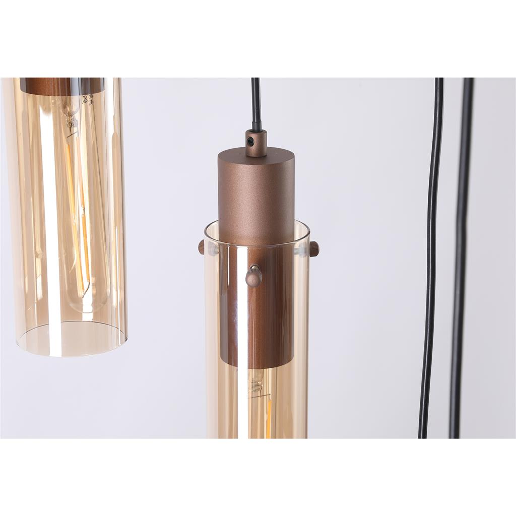Sweden Ø42 Brun Taklampe Fra Searchlight - De avlange ravfargede glassskjermene skaper et mykt lys og en elegant f&oslash;lelse, mens den mokkafargede metallrammen gir et sofistikert og moderne uttrykk.