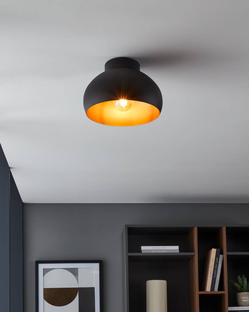 Mogano Ø28 Svart plafond Fra Eglo - Lampens minimalistiske design gjør den enkel å matche med ulike interiørstiler og er et utmerket valg for de som ønsker en diskret, men elegant lysløsning.