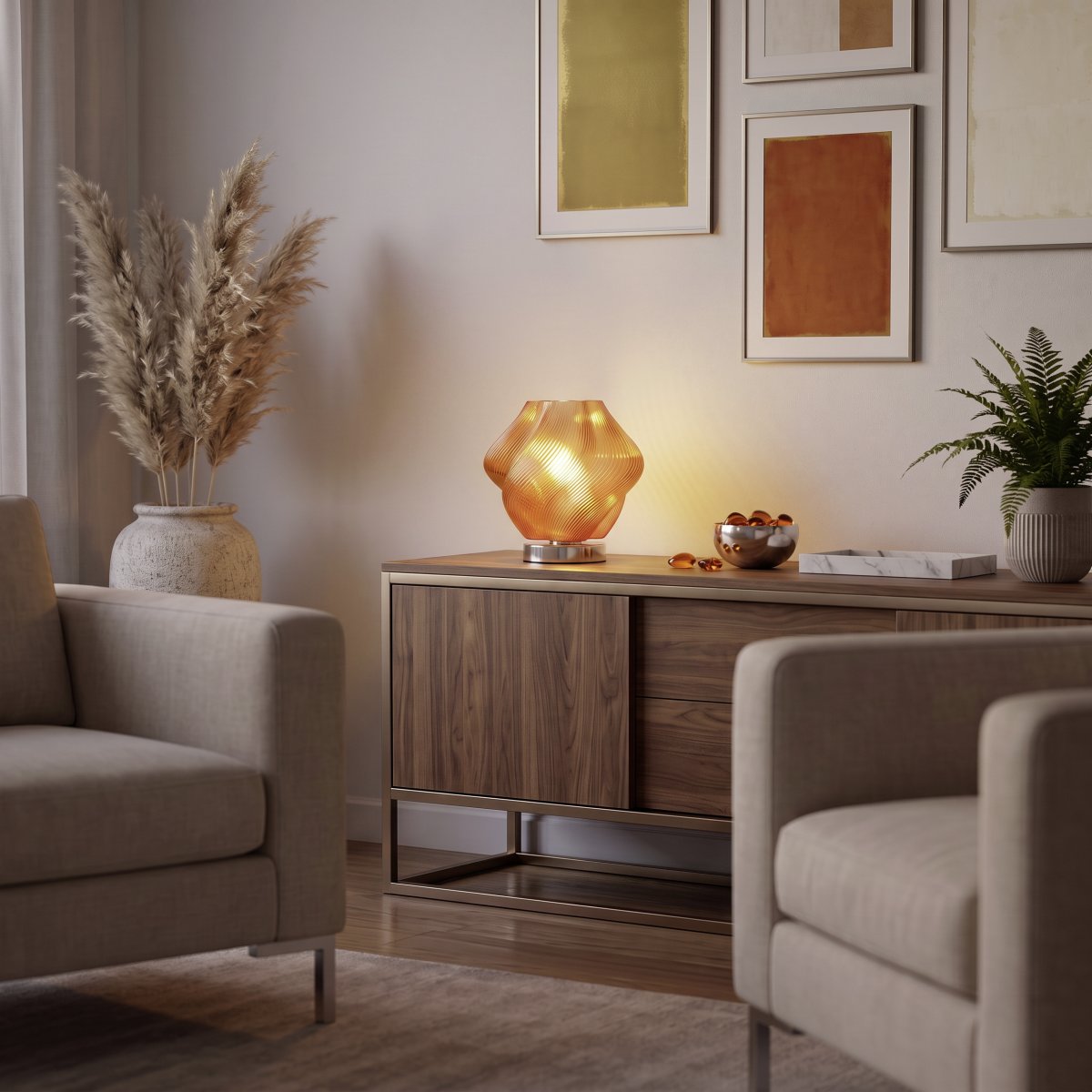 Vicenne 23cm Oransje bordlampe Fra Eglo - Vicenne er en dekorativ taklampe i oransje glass med kromfargede detaljer.