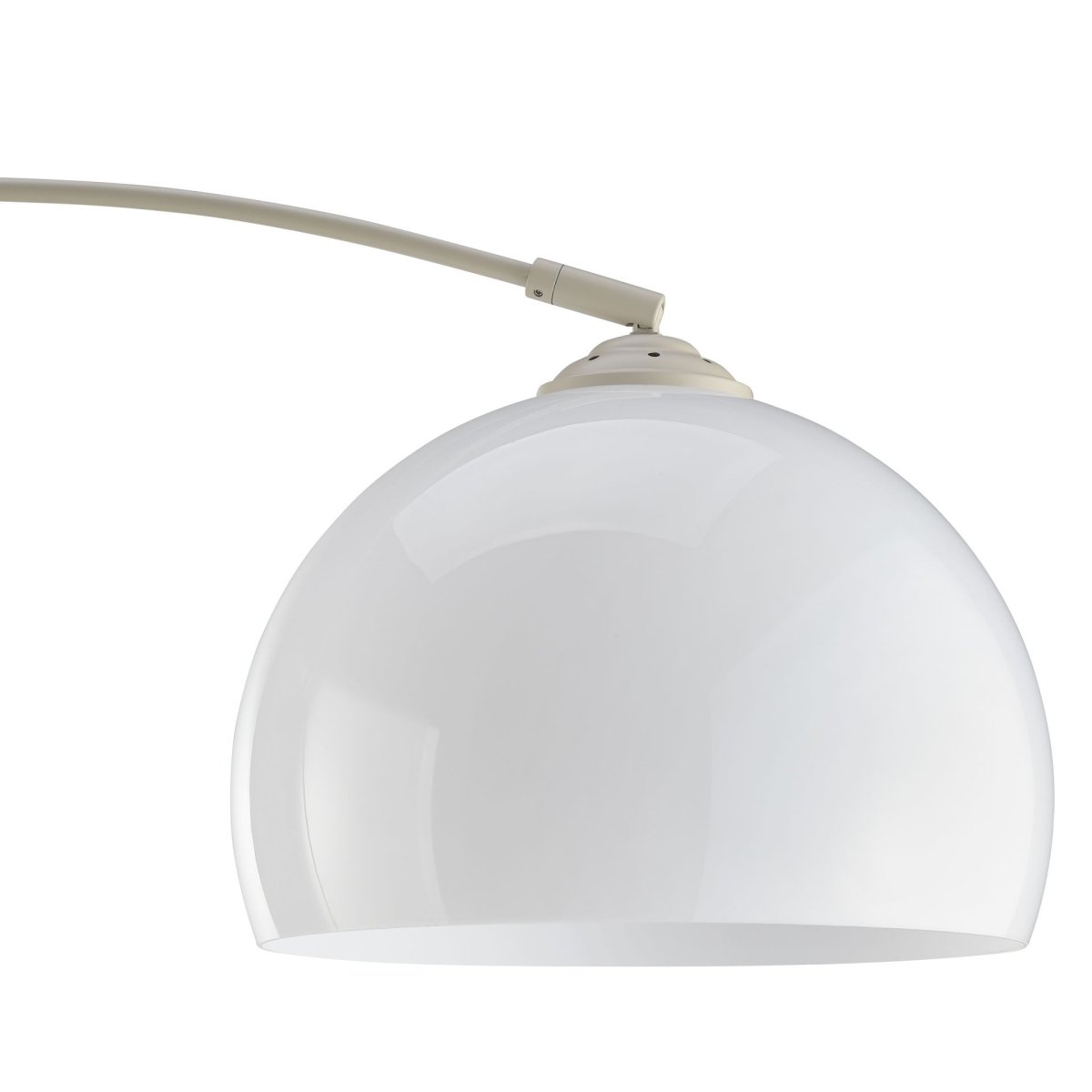Vessa Beige gulvlampe Fra Brilliant - Det elegante designet er kombinert med en stabil rund base og passer fint inn i b&aring;de moderne og klassiske stuer.