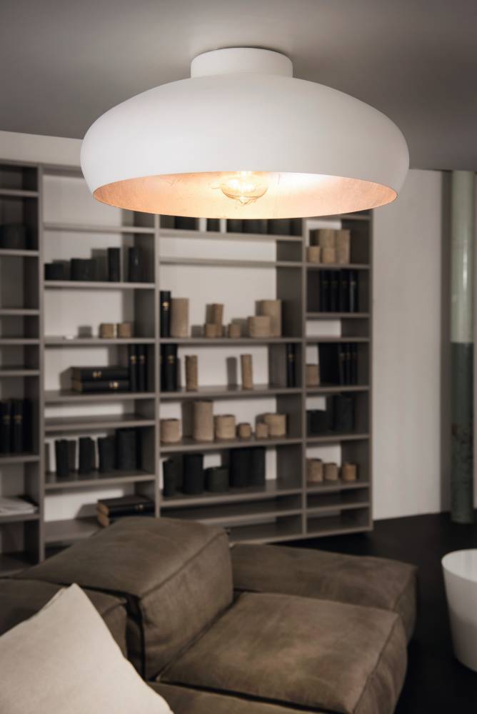 Mogano Ø40 Hvit plafond Fra Eglo - Lampens minimalistiske design gjør den lett å matche med ulike interiørstiler og er et utmerket valg for de som ønsker en diskret, men elegant belysningsløsning.
