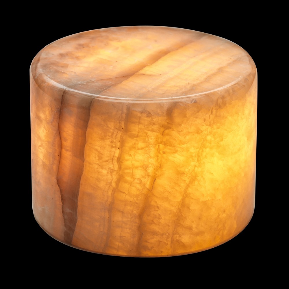 Marble 6cm Beige Fra Unison - Marmor blir en vakker interi&oslash;rdetalj p&aring; bordet, i vinduet eller p&aring; hyllen og sprer et behagelig lys i rommet.