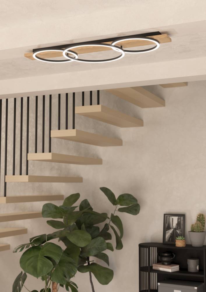 Boyal 100cm Tre plafond Fra Eglo - De innebygde LED-lysene i ringene skaper et mykt og jevnt lys som forsterker atmosf&aelig;ren i ethvert rom.