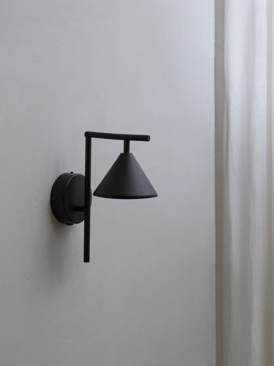 Fuji Ø12 Svart vegglampe Fra Ledvance - 