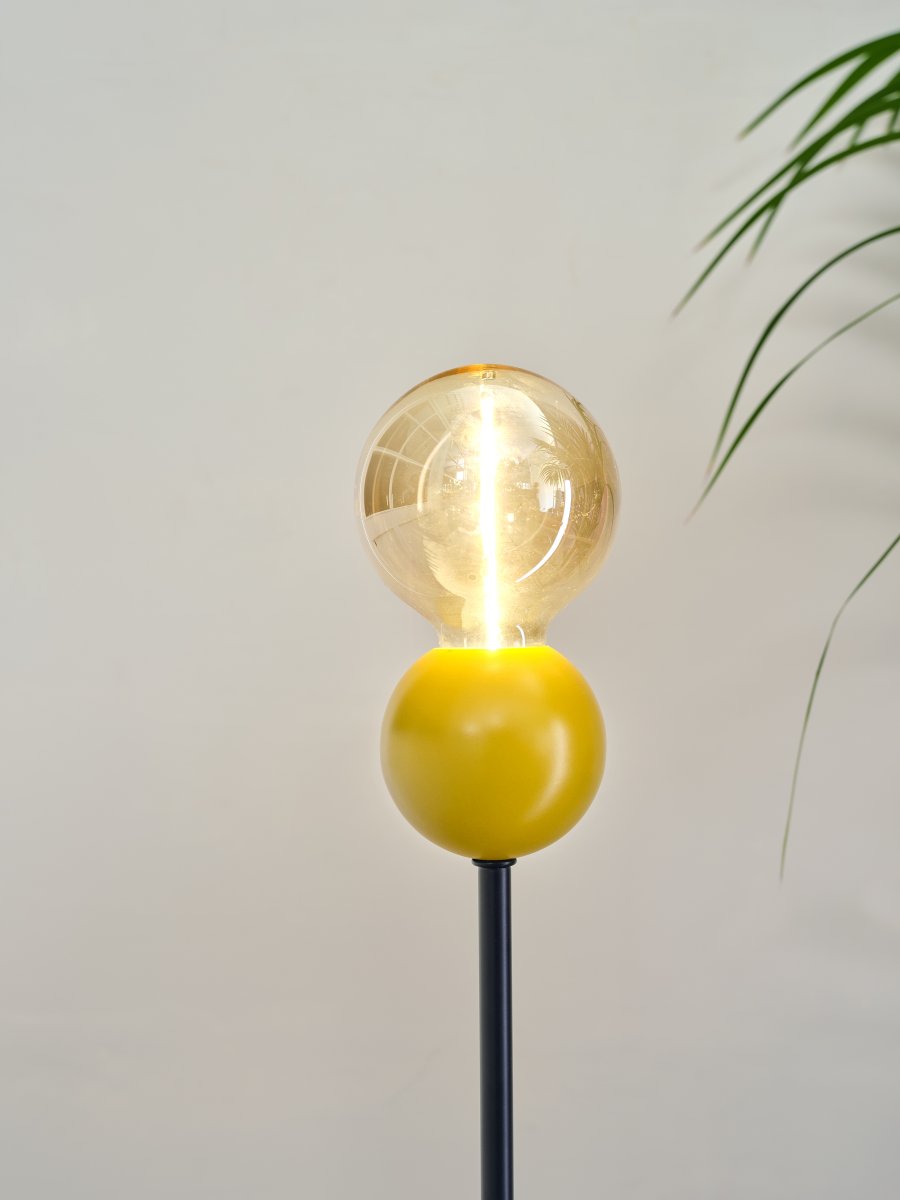 Bubble 40cm Gul bordlampe Fra Ledvance - Bubble bordlampe har et retrodesign med sin nydelige farge i gult.