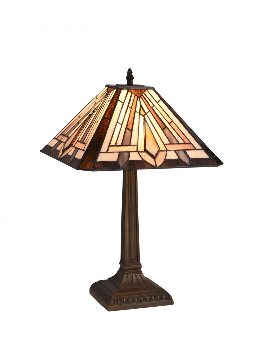 Fair 44cm Flerfarget Fra Norrsken Design - Utgangsmaterialet i produksjonsprosessen er spesialfarget glass som er kuttet og polert for å passe til stykket.