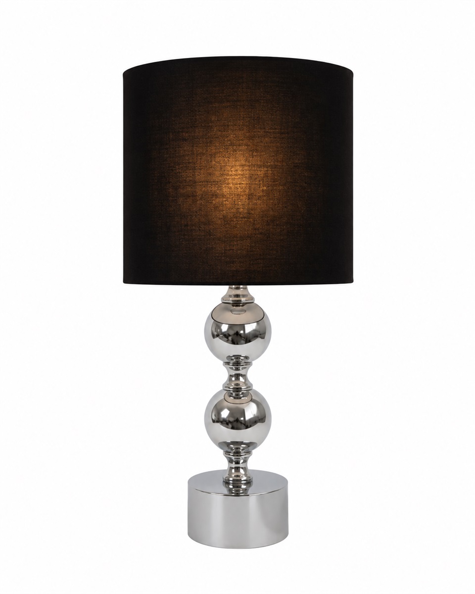 Circolo 48cm Krom/svart bordlampe Fra Nordic Lighting - Circolo bordlampe kombinerer en dekorativ metallbase med en elegant kromfinish og en klassisk svart linskjerm.
