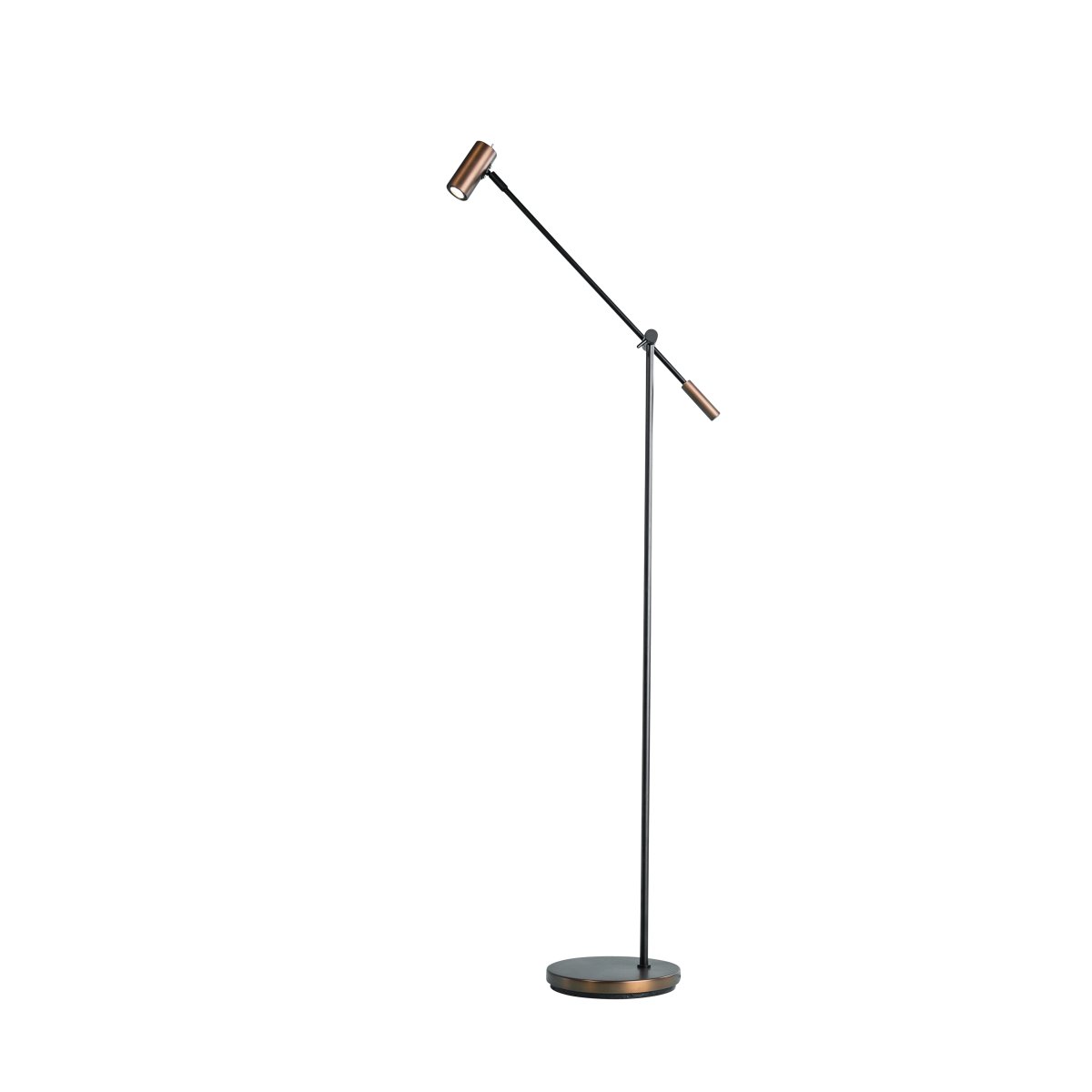 Cato dimbar Oksidbrun gulvlampe Fra Belid - Med en h&oslash;ydejustering mellom 100-134 cm, en lampeskjerm p&aring; 4 cm i diameter og en stabil lampefot p&aring; 20 cm, kombinerer Cato form og funksjon p&aring; beste m&aring;te.