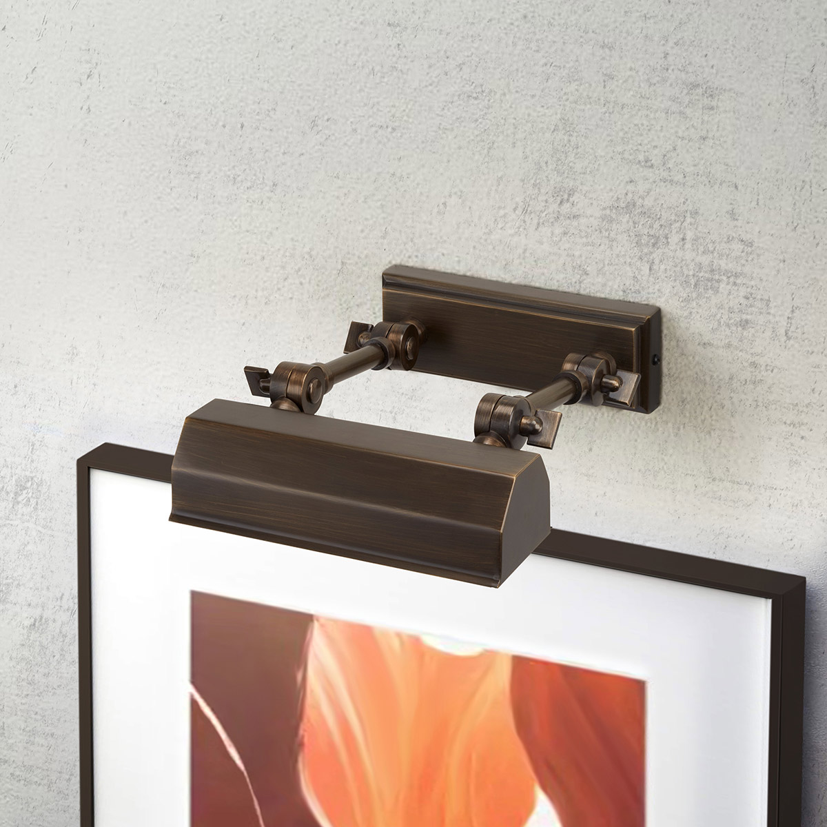 Chawtown 18cm Bronse Fra Elstead Lighting - Chawton er en elegant bildelampe laget av stål med en stilig finish i mørk bronse som gir et klassisk og tidløst uttrykk.