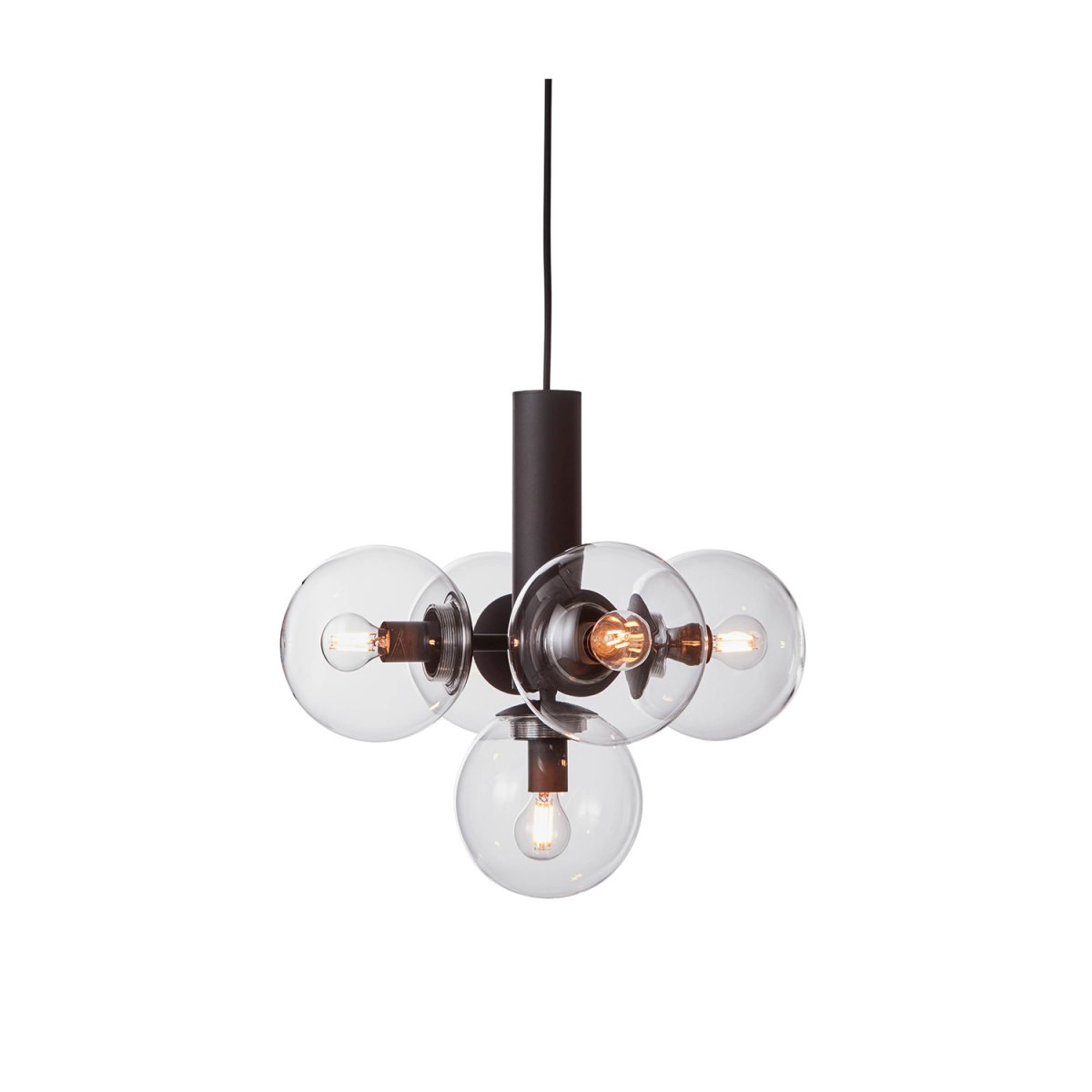 Avenue Ø43 Svart Taklampe Fra CO Bankeryd - Avenue er en taklampe i metall og glass som gir et rolig og sobert inntrykk.