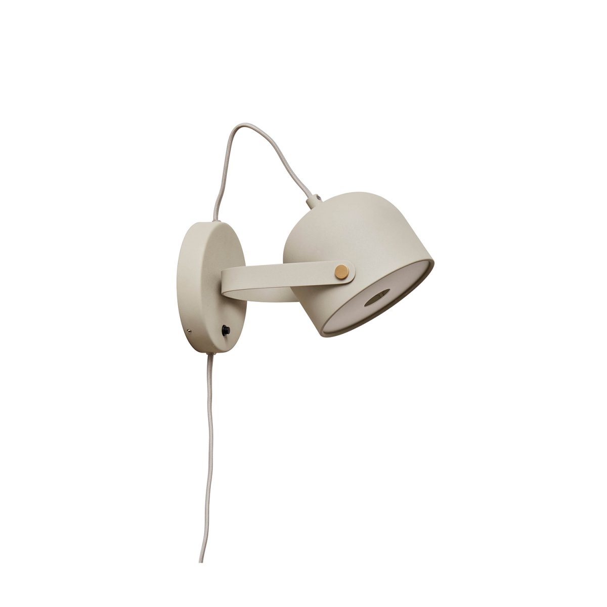 Svejk 13 Beige leselampe Fra CO Bankeryd - Svejk vegglampe gir et sobert skandinavisk preg til rommet og skaper både lys og karakter.