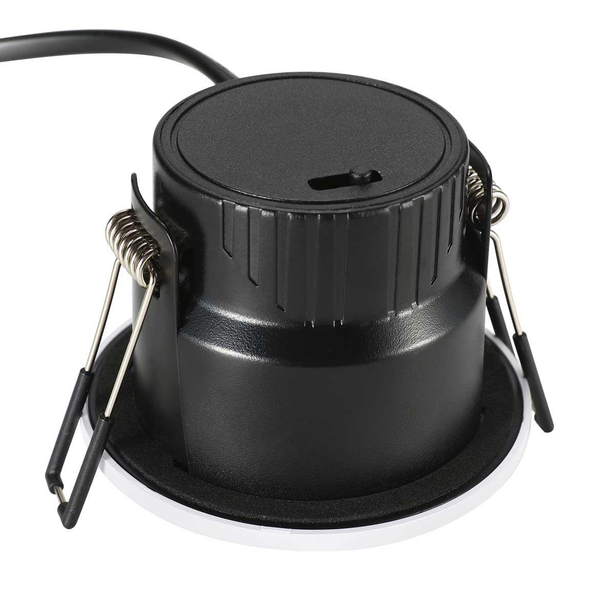 Cheapy 4CCT 4-pk Hvit Fra Designlight - Med et energiforbruk på bare 5 W og en lysstyrke på hele 550–600 lm får du både effektiv og energieffektiv belysning.