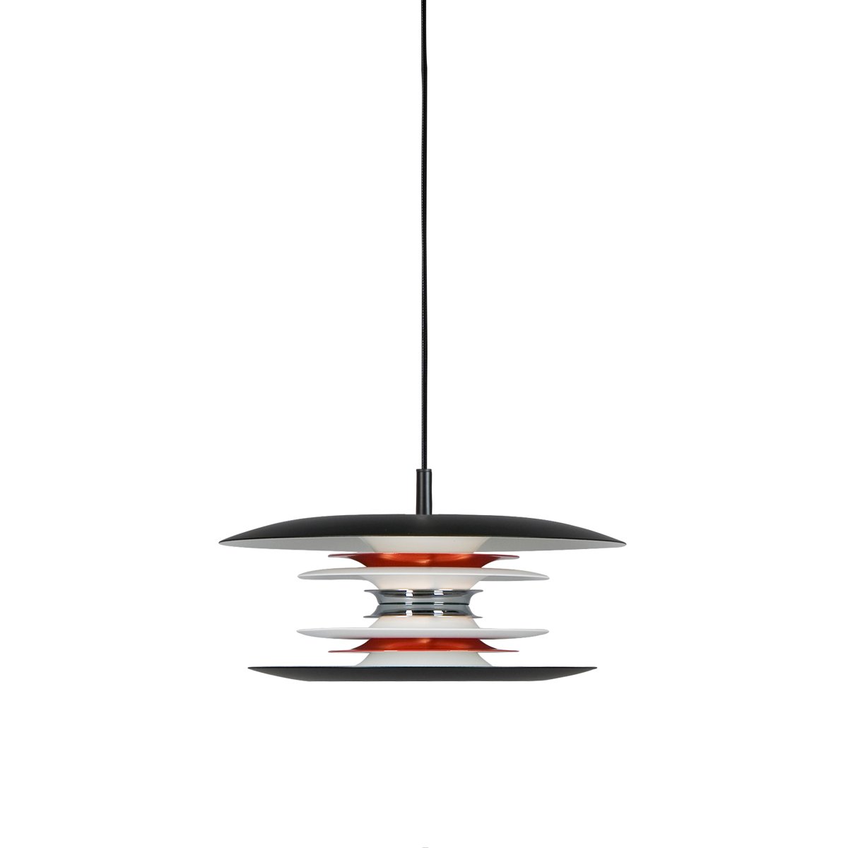 Diablo Ø30 Svart/rød Taklampe Fra Belid - Diablo-pendelen er en del av den eksklusive Diablo-familien, designet av Joakim Fihn, og er ogs&aring; tilgjengelig som gulv-, bord- og vegglampe.
