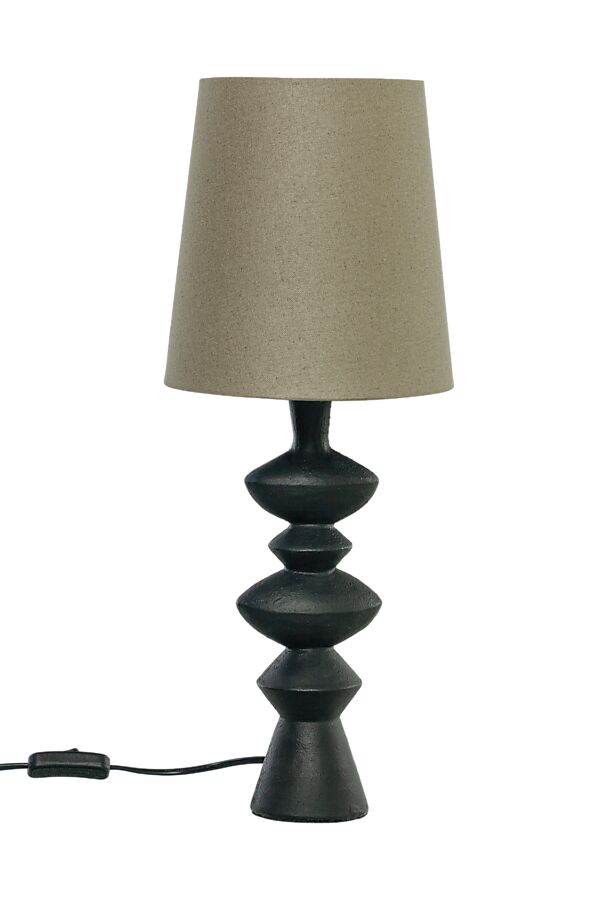 Nina 54cm Svart bordlampe Fra Aneta Lighting - Den modernistiske bordlampen Nina med sine interessante former blir en lettplassert og vakker detalj i hjemmet ditt.