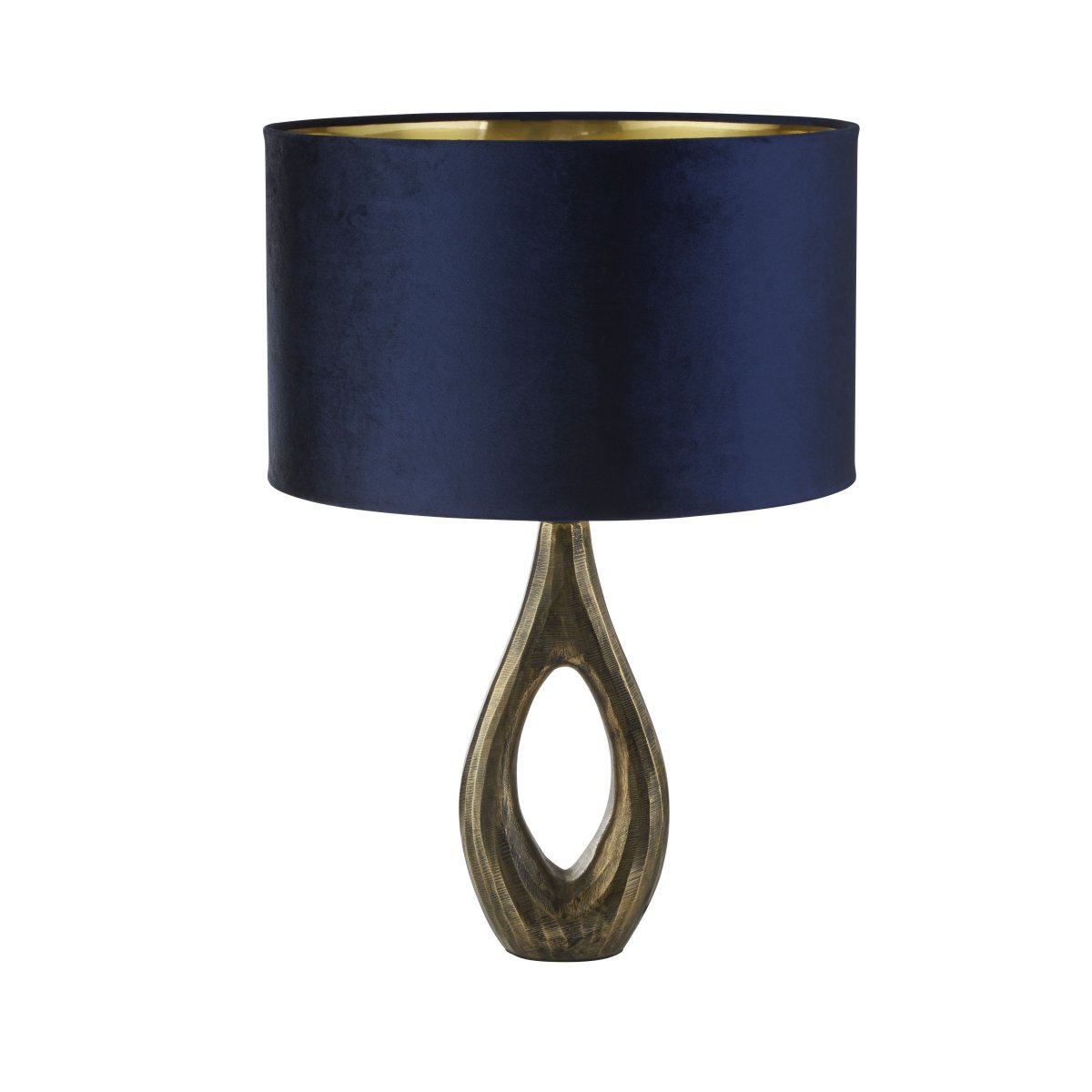 Bucklow 40cm Mørk blå bordlampe Fra Searchlight - Lampens raffinerte design gir en følelse av sofistikert stil og skaper en varm, myk belysning som er perfekt for å skape en innbydende atmosfære i stuen eller soverommet.