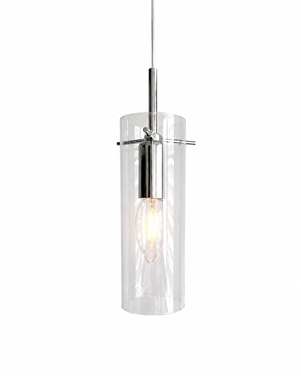 Cilinda Ø7 Krom/gjennomsiktig vinduslampe Fra Nordic Lighting - Det klare glasset skaper en fin lysspredning, og i kombinasjon med metallet i kromfinish blir det en stilig interi&oslash;rdetalj.