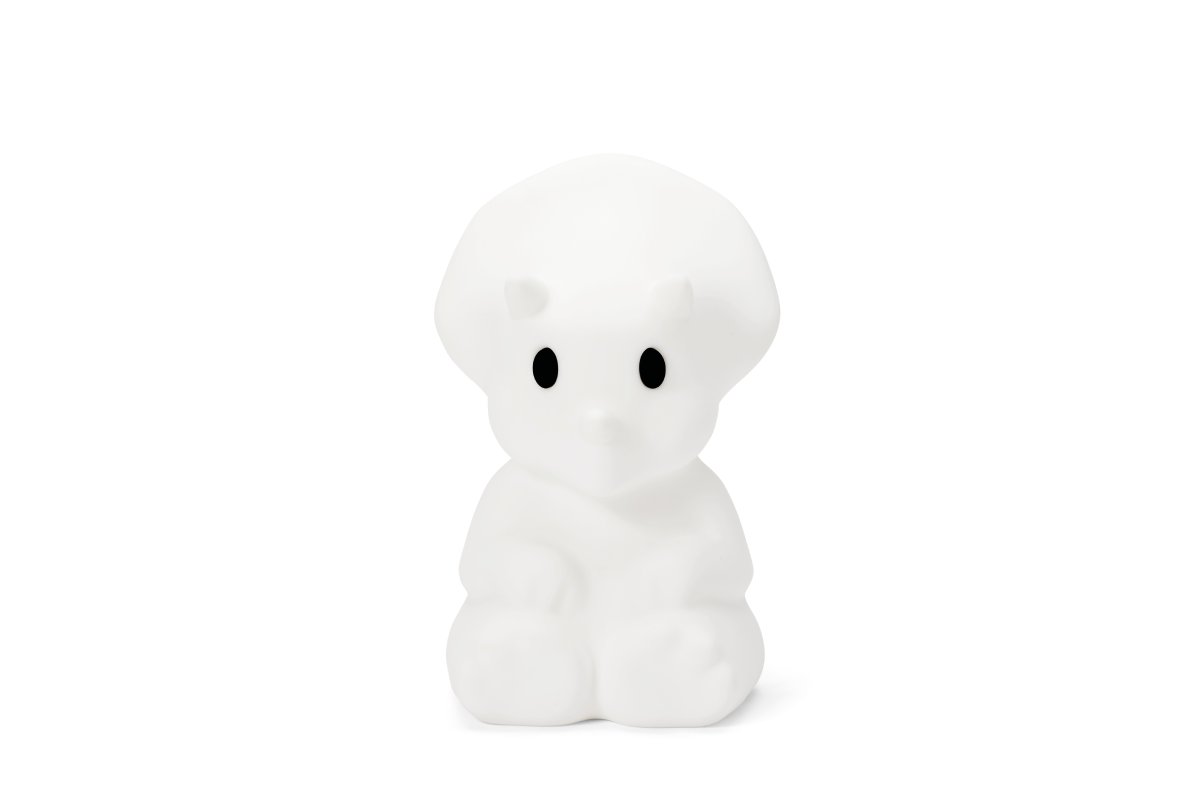 Mira First Light Hvit barnelampe Fra Mr Maria - Mira er en del av Mr Marias dinosaurserie sammen med Nova, en Brachiosaurus og Rena, en vennlig Tyrannosaurus Rex, og er en perfekt f&oslash;lgesvenn p&aring; barnerommet.