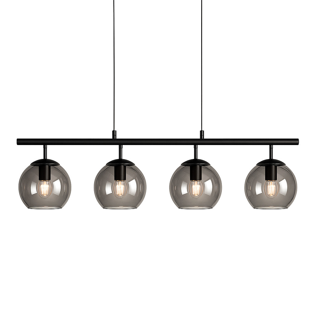 Globi 4 78cm Svart/Røkt Taklampe Fra Nordic Lighting - Globi blir et dekorativt blikkfang som passer like godt i moderne hjem som i mer klassiske miljøer.