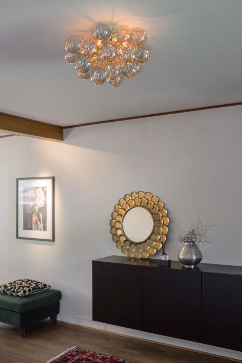 Gross Ø50 Rav plafond Fra By Rydéns - Bruttotak er tilgjengelig i tv&aring; st&oslash;rrelser d&auml; dette er den st&oslash;rre varianten med&nbsp;diameter p&aring; 50 cm.