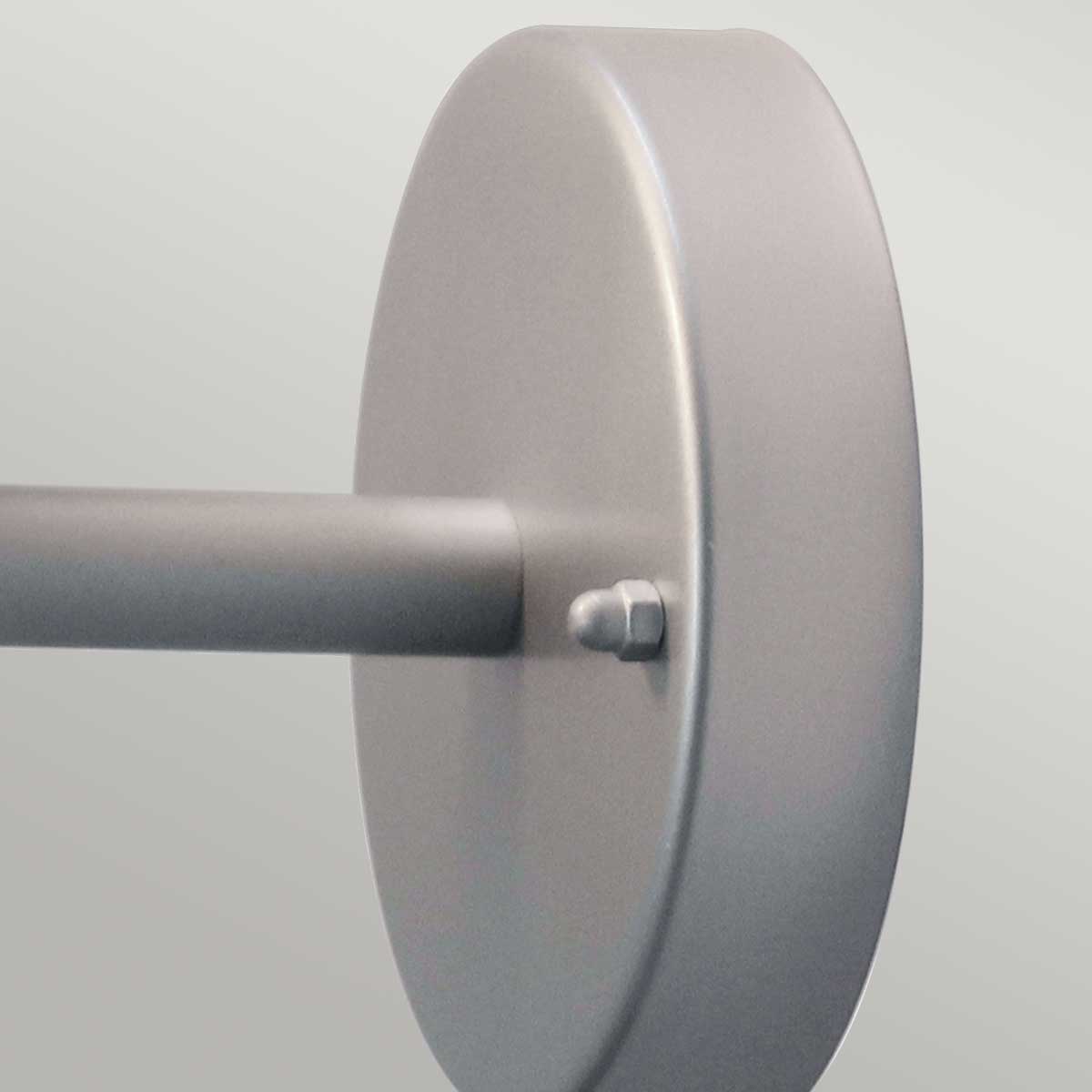 Helsingor Ø22 Sølv utendørslampe Fra Elstead Lighting - Tillverkad av rostfritt st&aring;l i silverfinish och glas, erbjuder den en slitstark och v&auml;derbest&auml;ndig konstruktion som &auml;r perfekt f&ouml;r fasader, entr&eacute;er och uteplatser.