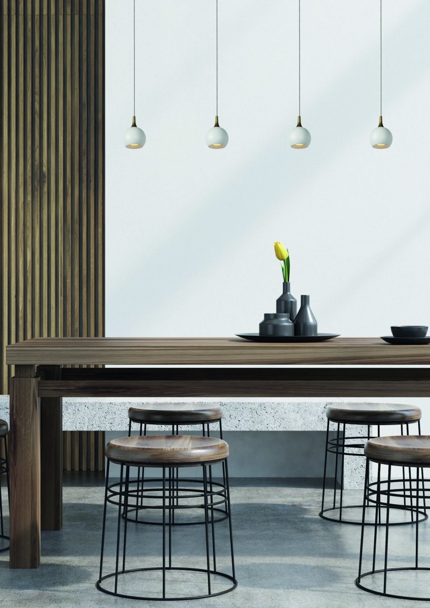 Favori 100cm Hvit Taklampe Fra Lucide - Den robuste metallrammen gir Favoriti en tidl&oslash;s karakter som passer inn i de fleste interi&oslash;rer.