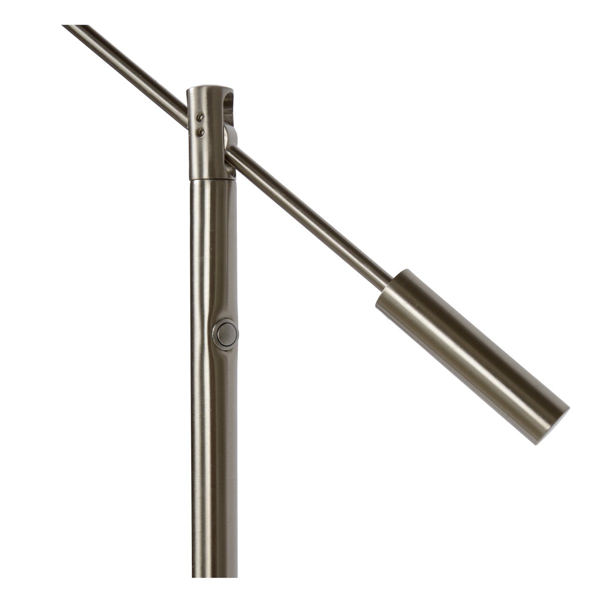 Anselmo Krom gulvlampe Fra Lucide - Det slanke designet og den tynne lampeskjermen gj&oslash;r at den knapt tar opp plass, mens h&oslash;yden er justerbar mellom 110 og 140 cm.