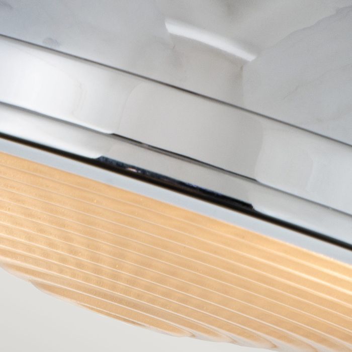 Amelia Ø32 Krom plafond Fra Elstead Lighting - Amelias klassiska plafonddesign f&ouml;rnyar vintage-detaljer med en gjuten glasdiffusor, en gjuten metallram i polerad krom och dekorativa sp&auml;nnen.