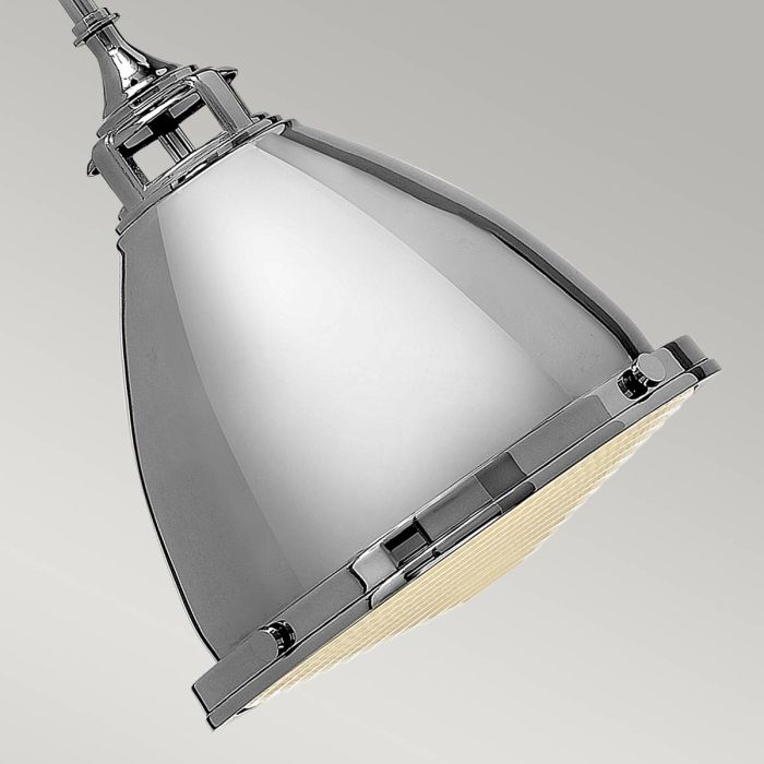 Amelia Ø32 Nikkel Taklampe Fra Elstead Lighting - Kupolen har en etsad prismatisk bottenlins, och denna helmetalliska versionen i polerad nickel har en autentisk vintagelook.