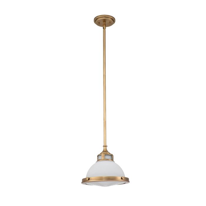 Amelia Ø30 Messing Taklampe Fra Elstead Lighting - Amelia har en klassisk pendeldesign som f&ouml;rnyar vintage-detaljer med ett gjutet glasf&auml;ste, en gjuten metallram samt framtr&auml;dande g&aring;ngj&auml;rn och sp&auml;nnen.