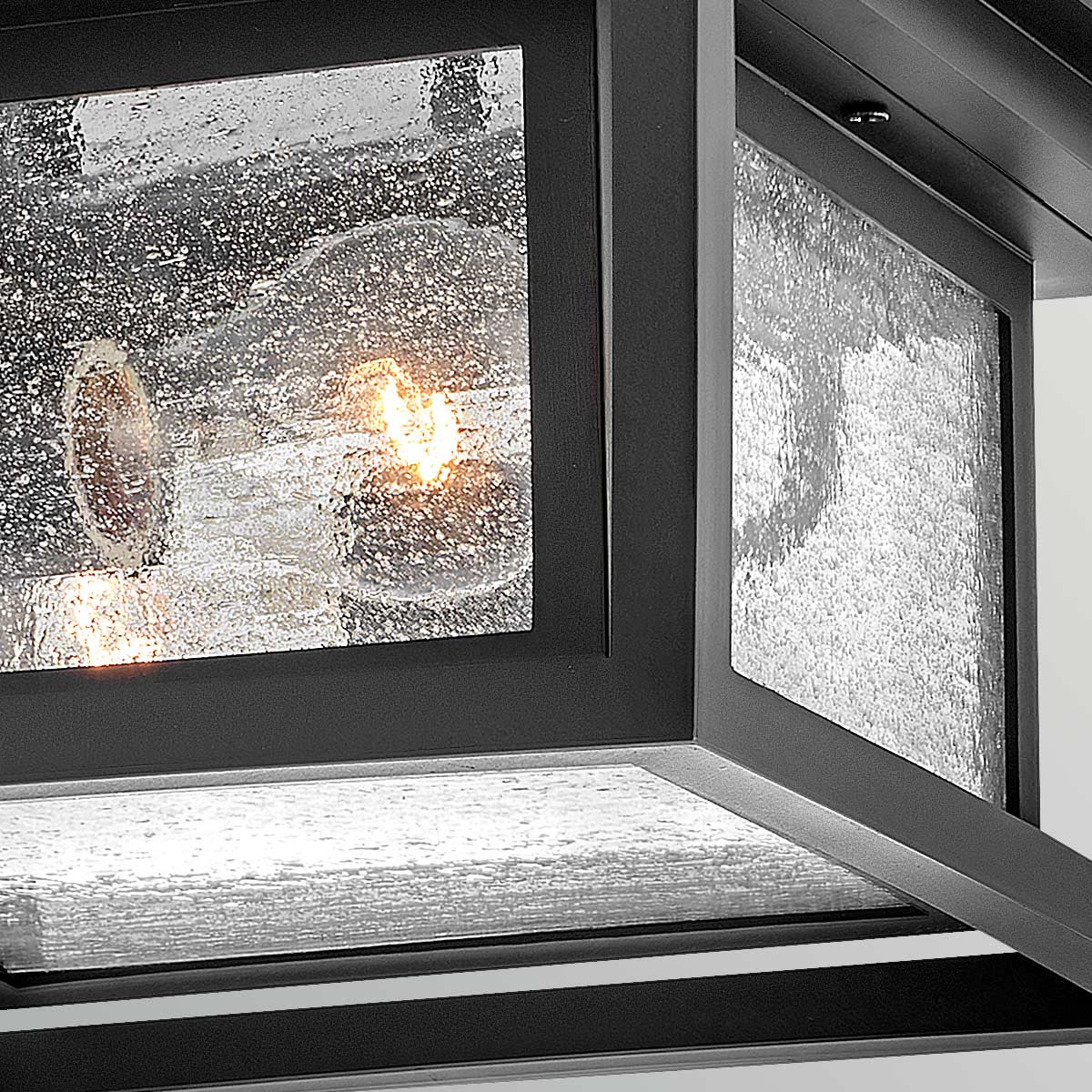 Republic 28cm Svart Fra Elstead Lighting - Republic monteres n&aelig;r taket og er egnet for eksempel ved en inngang eller p&aring; en veranda.