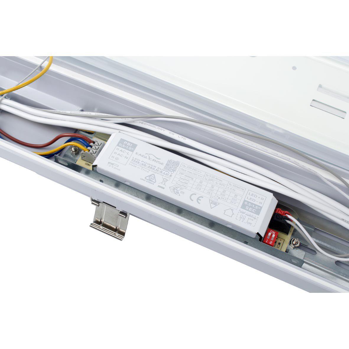 Sixtyfivey 4000K 120cm Grå Fra Designlight - Denne LED-armaturen er designet for &aring; levere p&aring;litelig og energieffektiv belysning i milj&oslash;er der driftssikkerhet og lang levetid er avgj&oslash;rende.