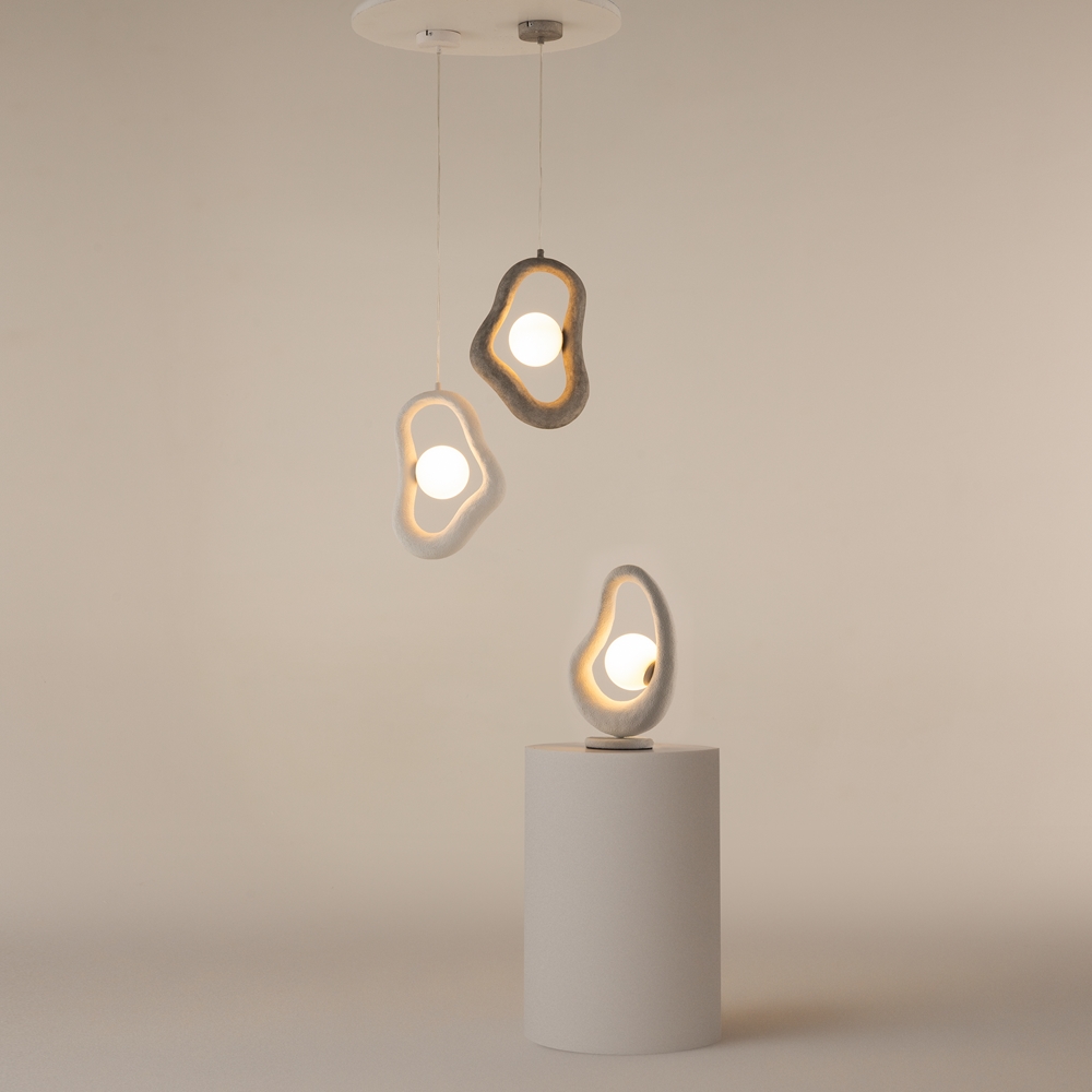 Opus 38cm Hvit bordlampe Fra Maytoni - Med sin unike form er lampen ikke bare en lyskilde, men ogs&aring; en dekorativ interi&oslash;rdetalj som gir hjemmet ditt karakter og stil.