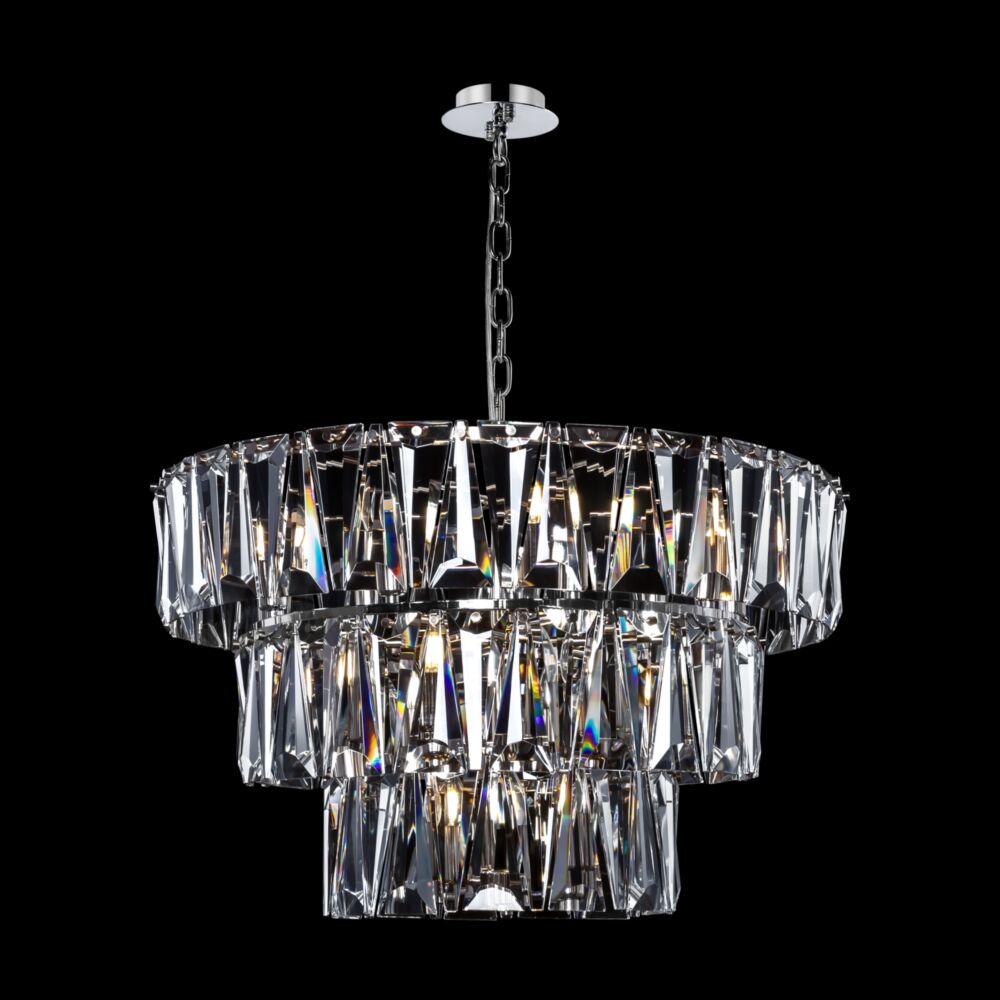 Puntes Ø77 Krom krystall Fra Maytoni - Puntes er en elegant taklysekrone i forkrommet metall med glitrende prismer som omgir lyskildene og skaper et magisk lysspill n&aring;r lampen er p&aring;.