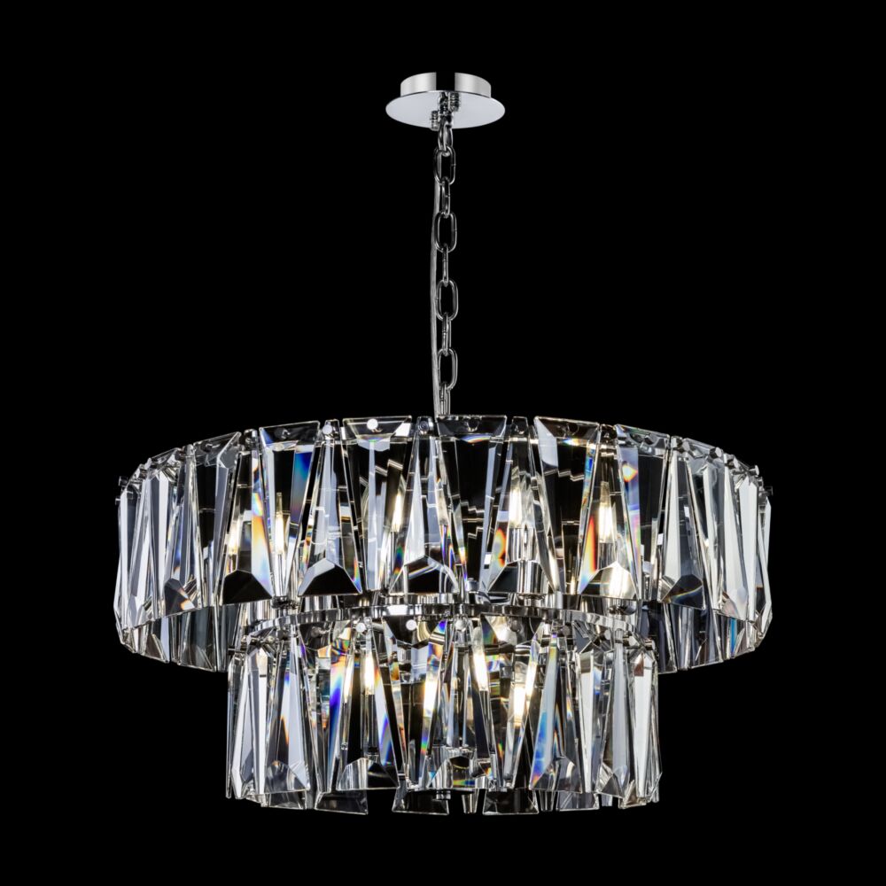 Puntes Ø68 Krom krystall Fra Maytoni - Puntes er en elegant taklysekrone i forkrommet metall med glitrende prismer som omgir lyskildene og skaper et magisk lysspill n&aring;r lampen er p&aring;.