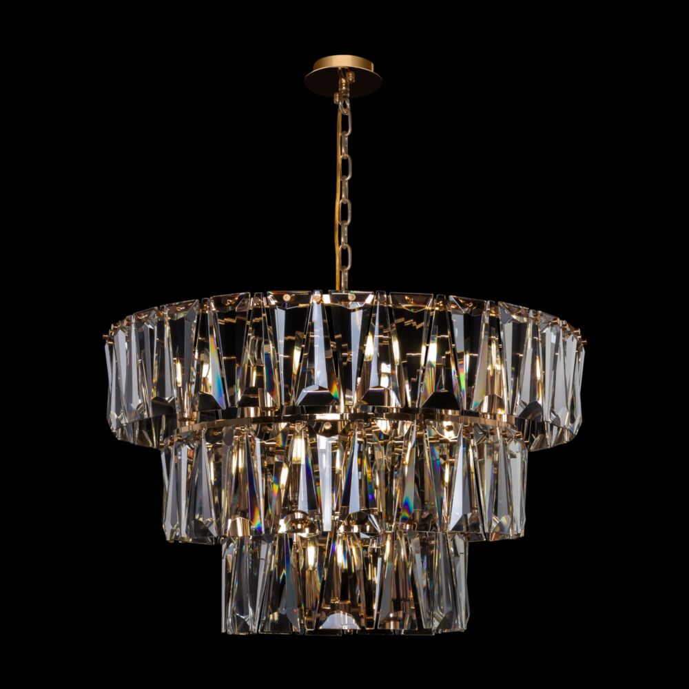 Puntes Ø77 Gull krystall Fra Maytoni - Puntes er en elegant taklysekrone i gullfarget metall med glitrende prismer som omgir lyskildene og skaper et magisk lysspill n&aring;r lampen er p&aring;.