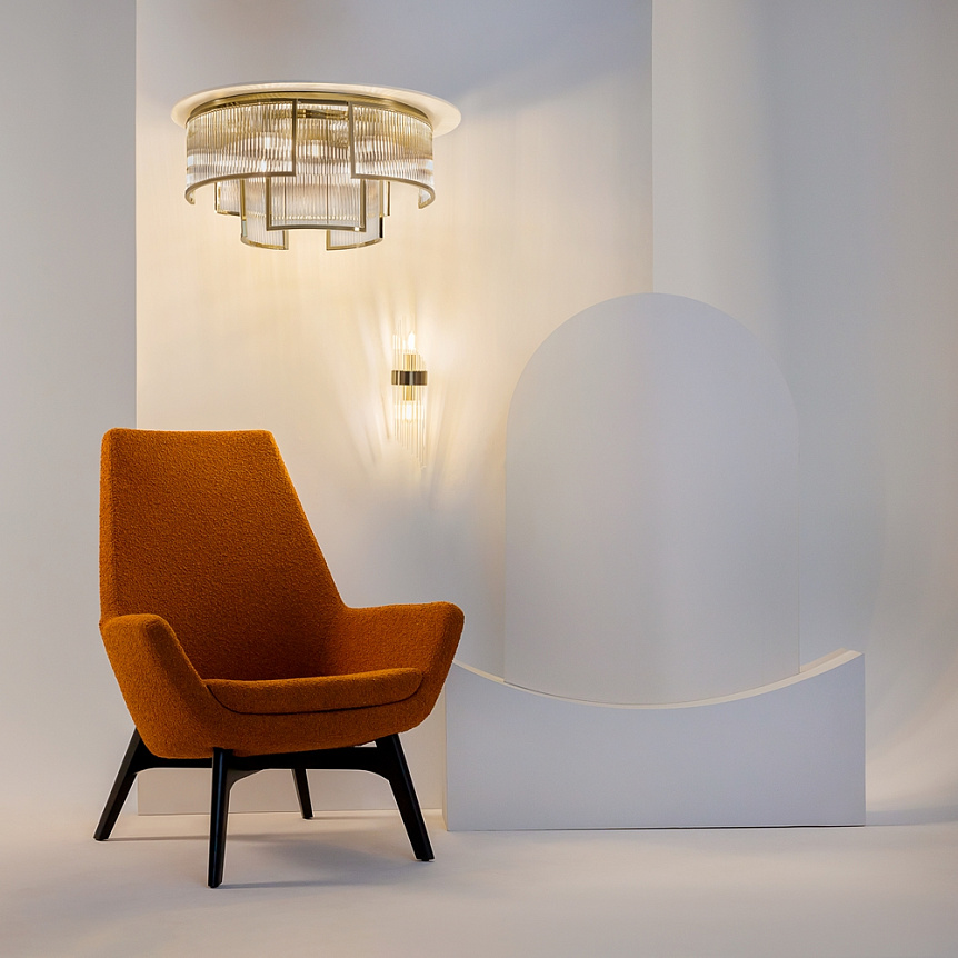 Frame Ø55 Gull plafond Fra Maytoni - Frame er en elegant taklampe med en luksuri&oslash;s f&oslash;lelse takket v&aelig;re gullfargede detaljer og langstrakte prismer.
