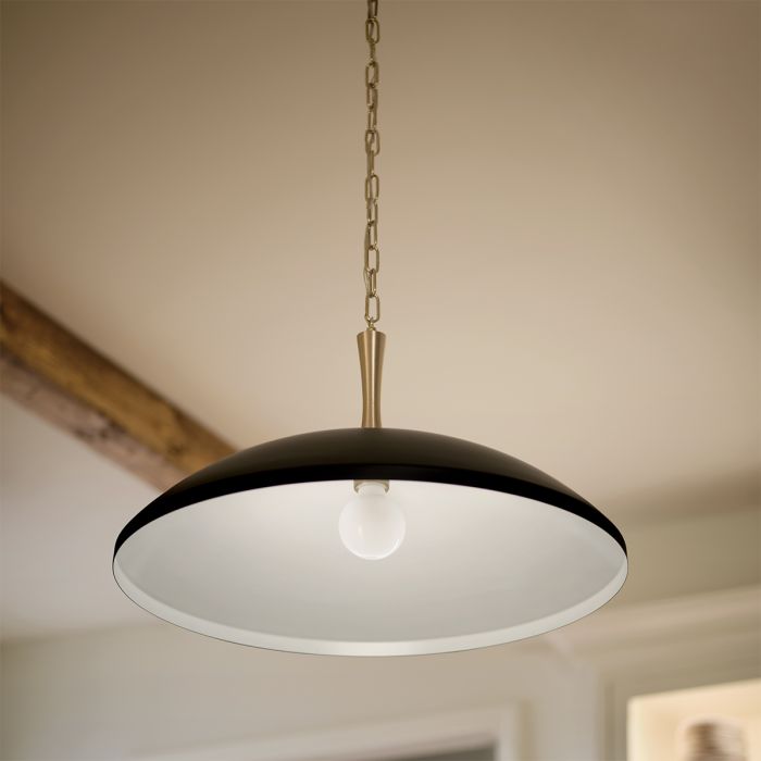 Delarosa Ø50 Svart/bronse Taklampe Fra Elstead Lighting - Delarosa takpendellampe er en stilig og gener&oslash;s lampe som virkelig setter tonen i rommet.