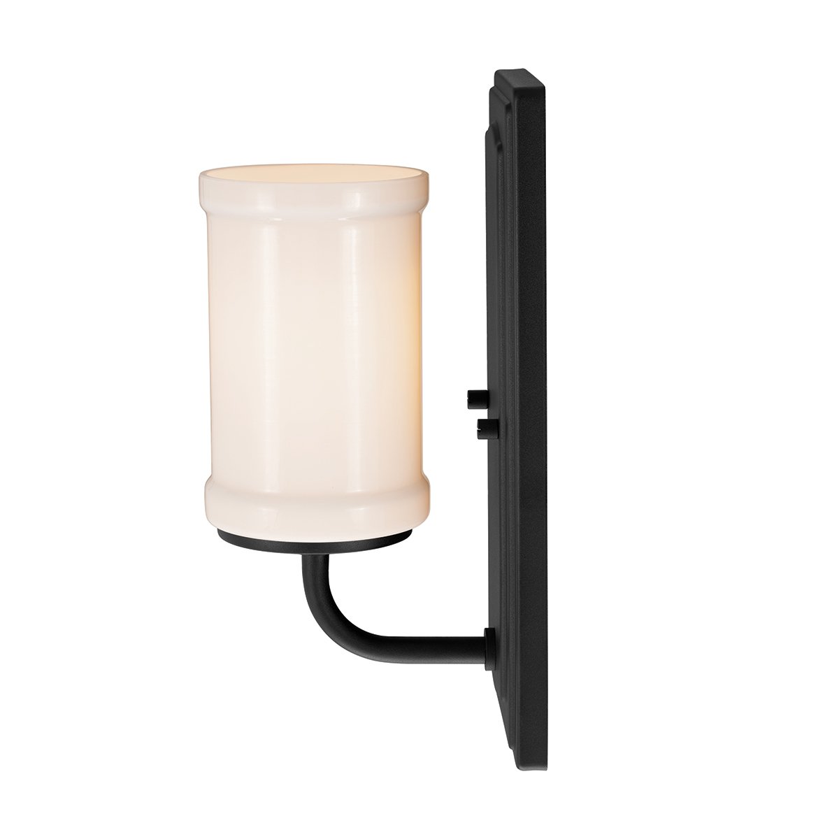 Vetivene 30cm Svart baderomslampe Fra Elstead Lighting - Vetivene er en elegant vegglampe til badet som kombinerer en klassisk form med stilige materialer.