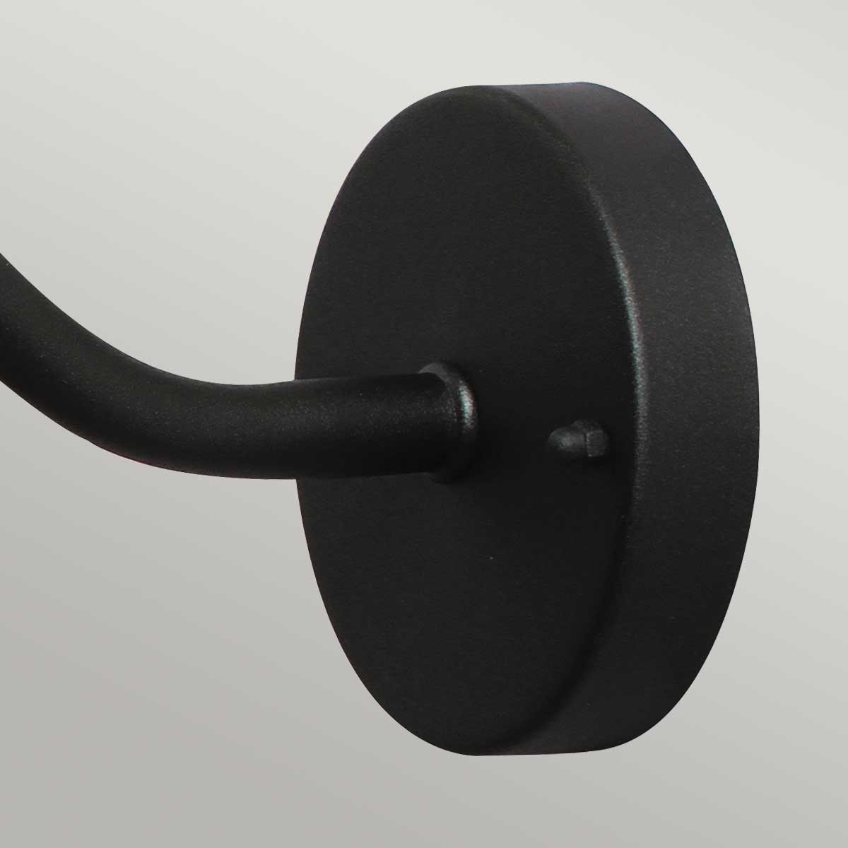 Klampenborg Ø28 Svart utendørslampe Fra Elstead Lighting - Klampenborg vegglampe har et moderne stabilt lanternedesign som kombinerer skandinavisk enkelhet med holdbarhet.